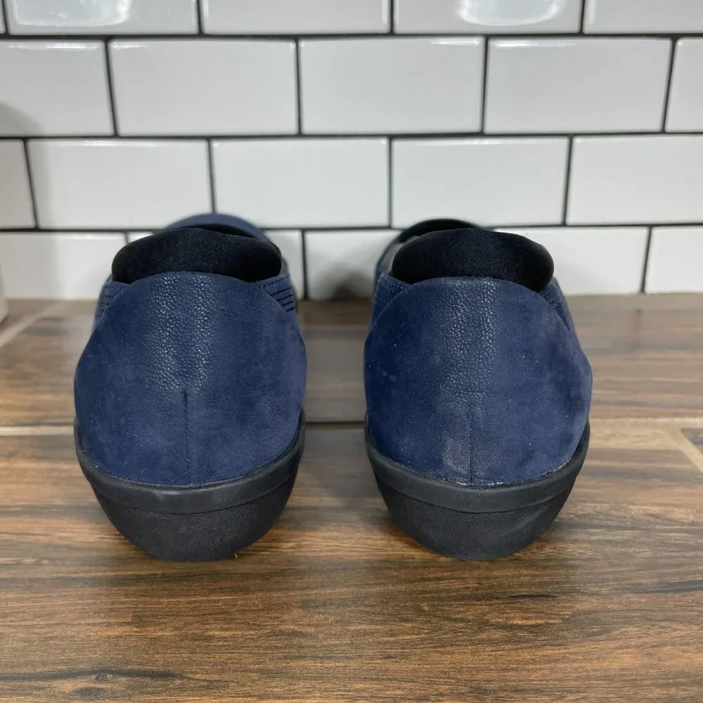 Clarks Ayla Low Shoes Womens Size 9 Navy Cloudsteppers Casual Comfort Slip On